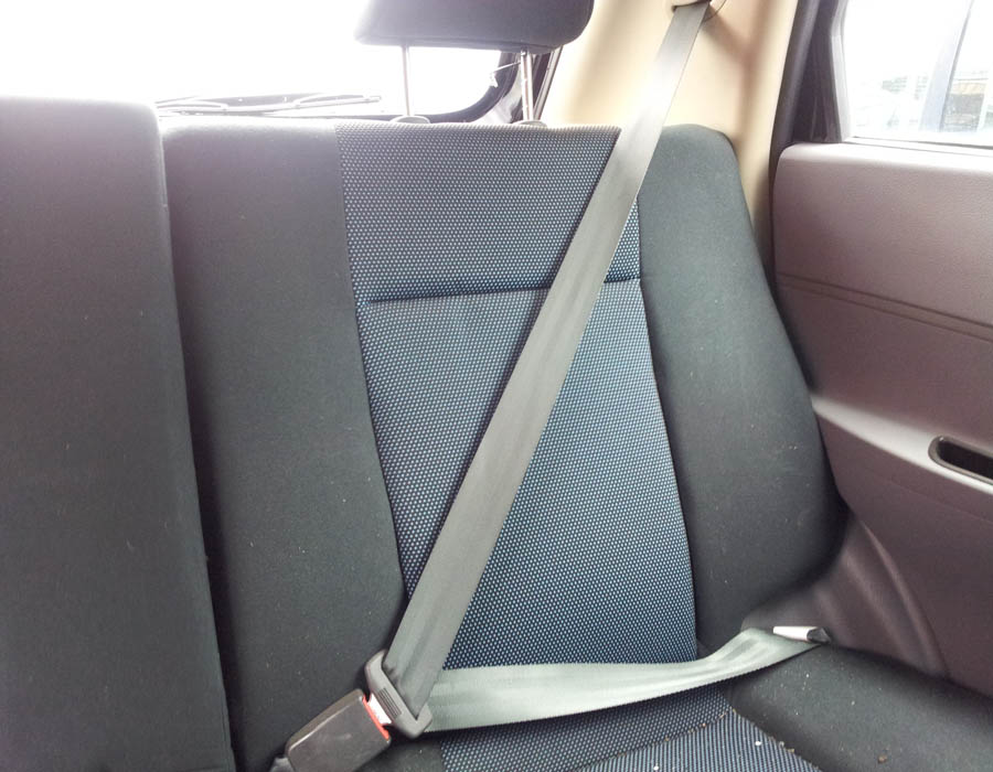Proton Savvy Style seat-belt-passenger-side-rear
